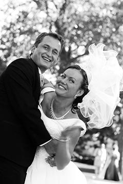 Toronto Wedding Photography - Bride waving Groom dipping